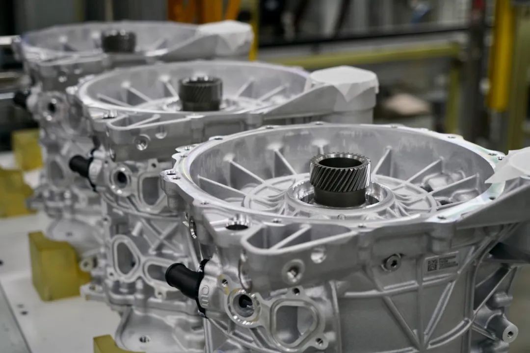 1739870060245817.jpg 640 (2).jpg